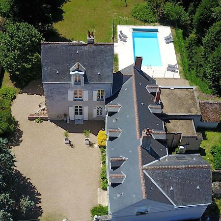 Le Clos Des Peziers Bed & Breakfast Vineuil  Exterior photo